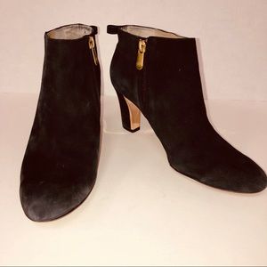 Adrienne Vittadini Kalinin Bootie